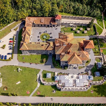 Castelul Cantacuzino Busteni Exterior photo
